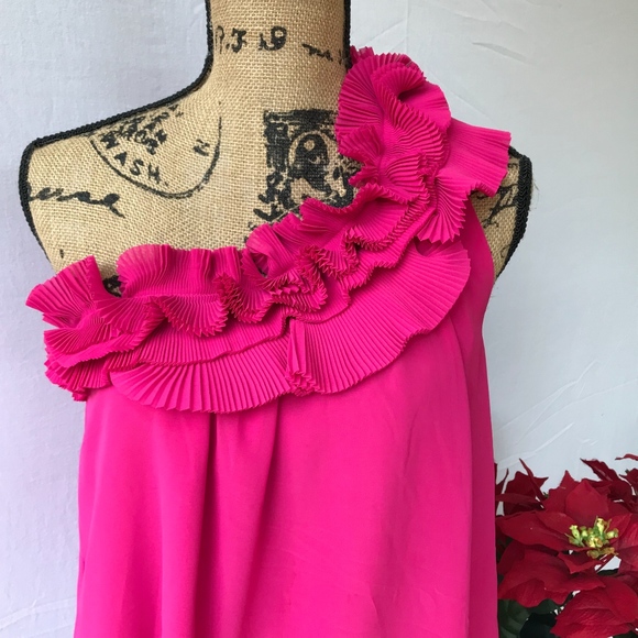 H&M Tops - H&M Pink One Shoulder Sleeveless Ruffle Top/Blouse